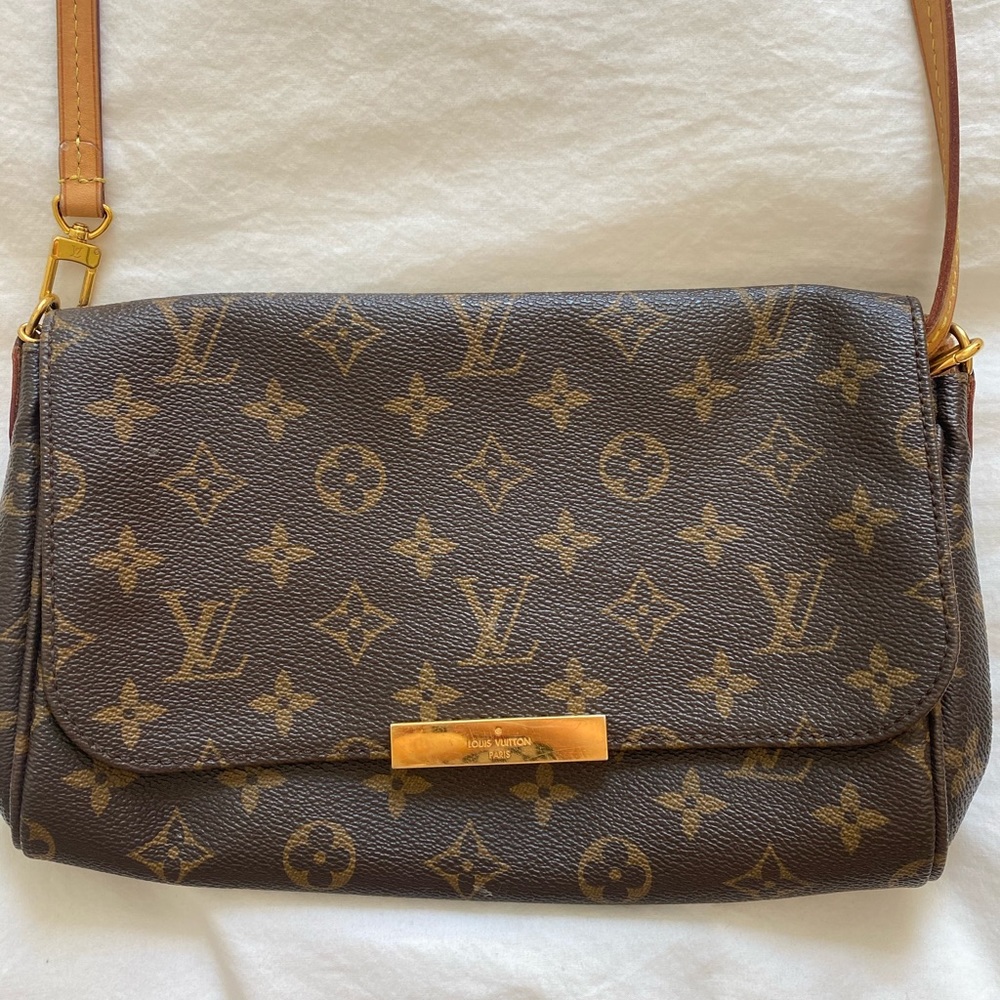 Louis Vuitton crossbody